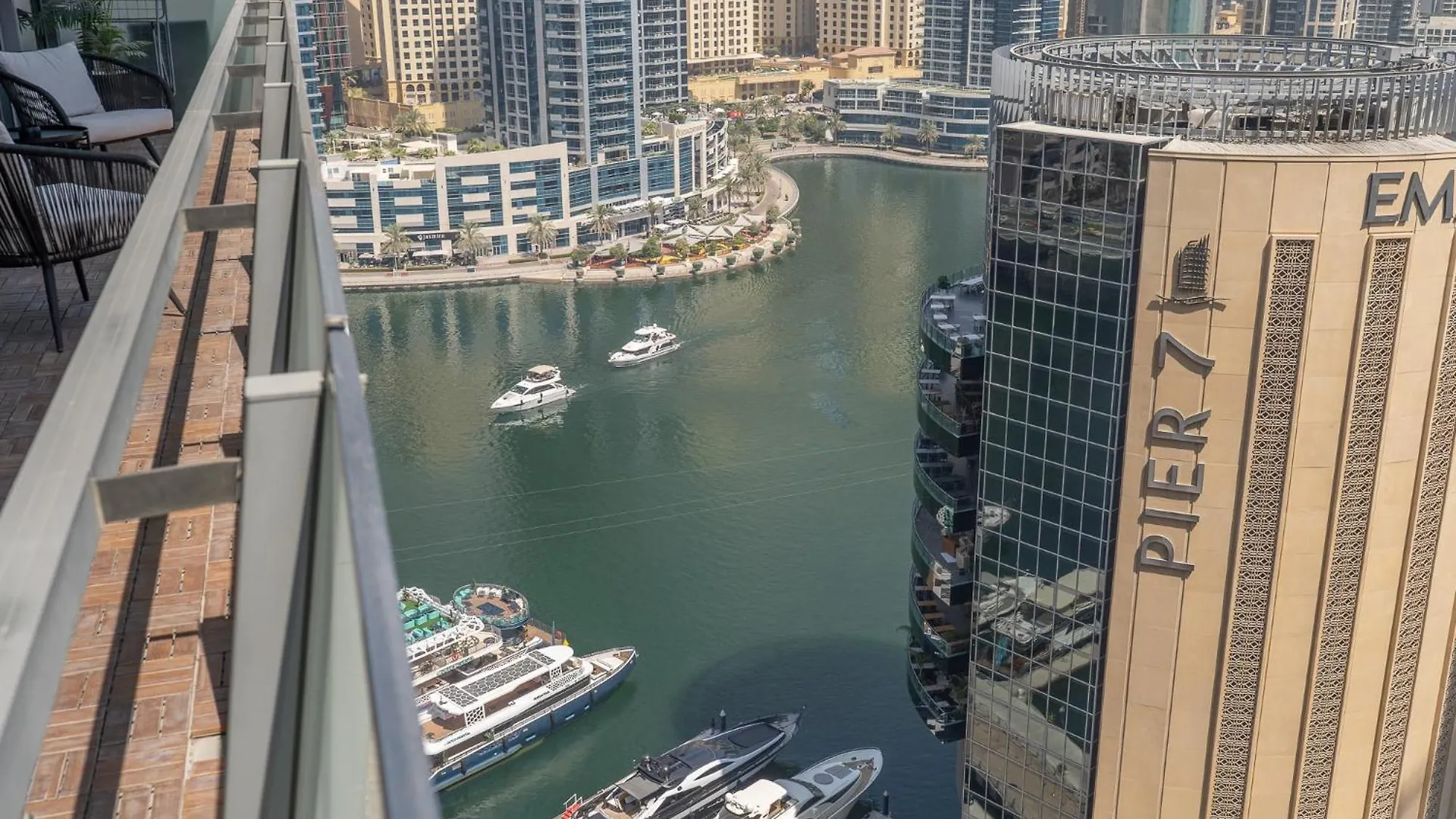 Contemporary 2-Bedroom Apartment In Silverene Dubai