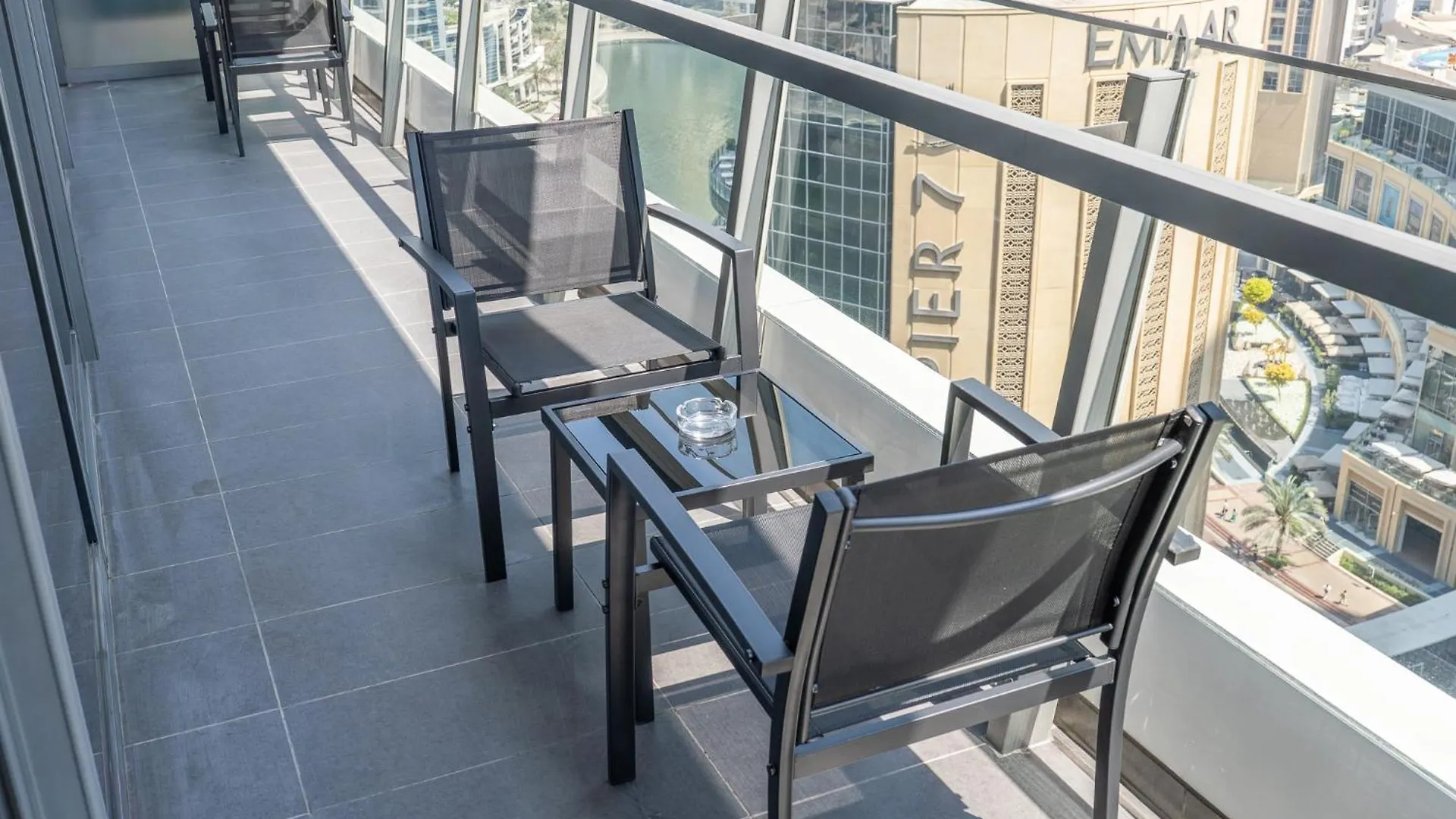 Contemporary 2-Bedroom Apartment In Silverene Dubai United Arab Emirates