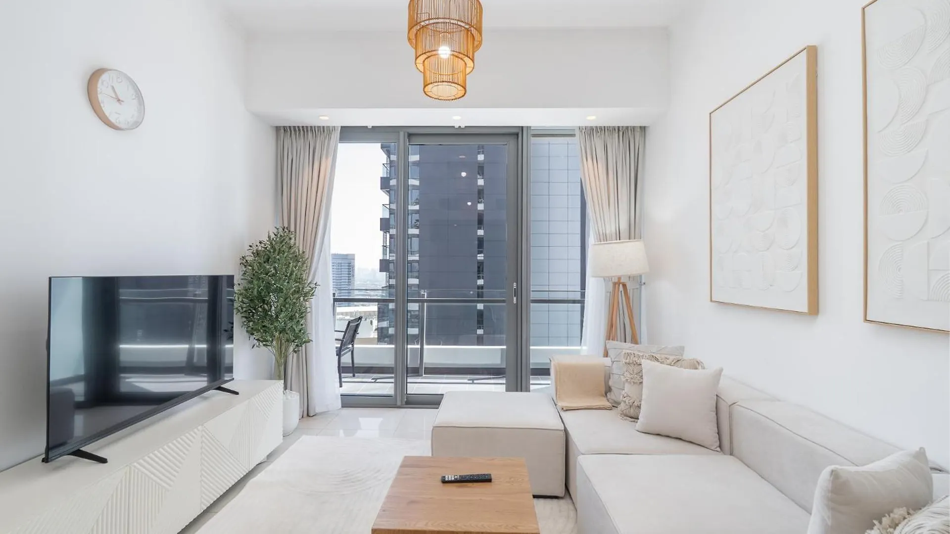 Contemporary 2-Bedroom Apartment In Silverene Dubai United Arab Emirates